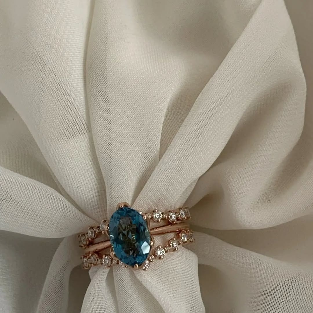 Custom engagement ring